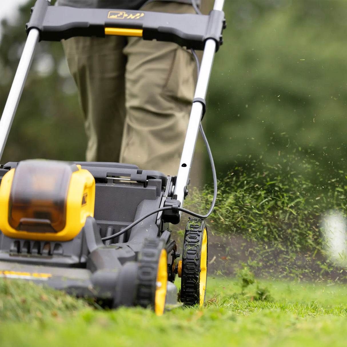 Push lawnmower Dewalt DCMWP500N-XJ 54V