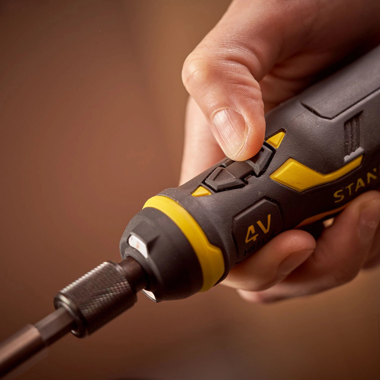 Cacciavite a batteria Stanley FMHT66719-0 4V