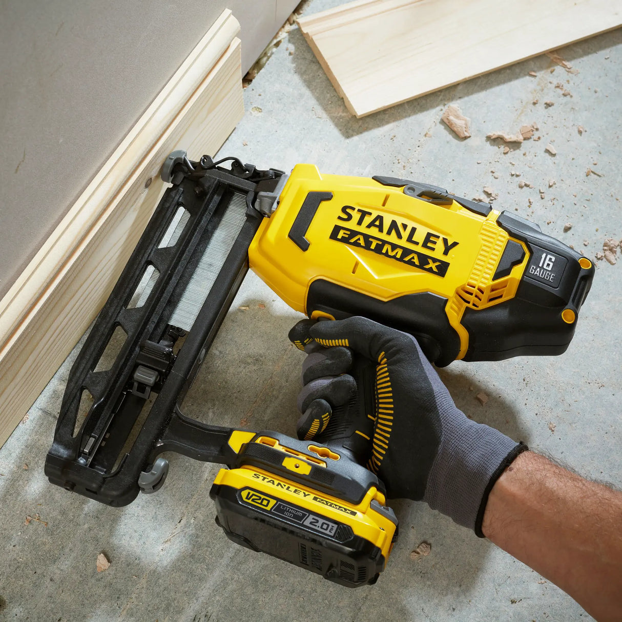 Chiodatrice Stanley SFMCN616D2K-QW 18V 2Ah