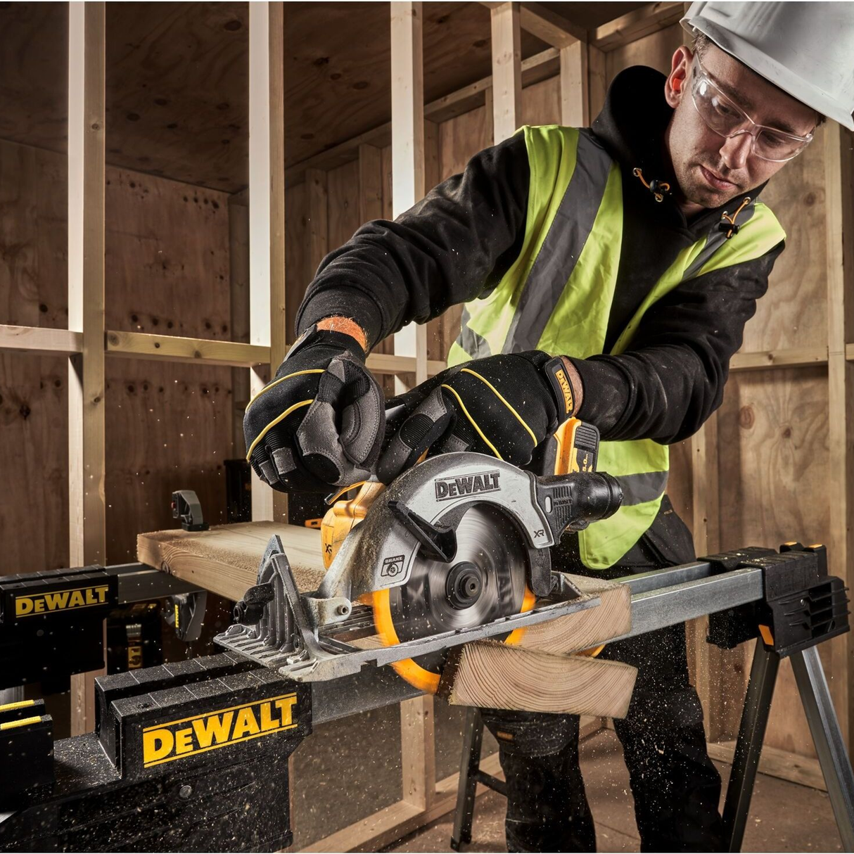 DCS565P2-QW - Circular Saw Dewalt DCS565P2-QW 18V 5Ah - Image 4