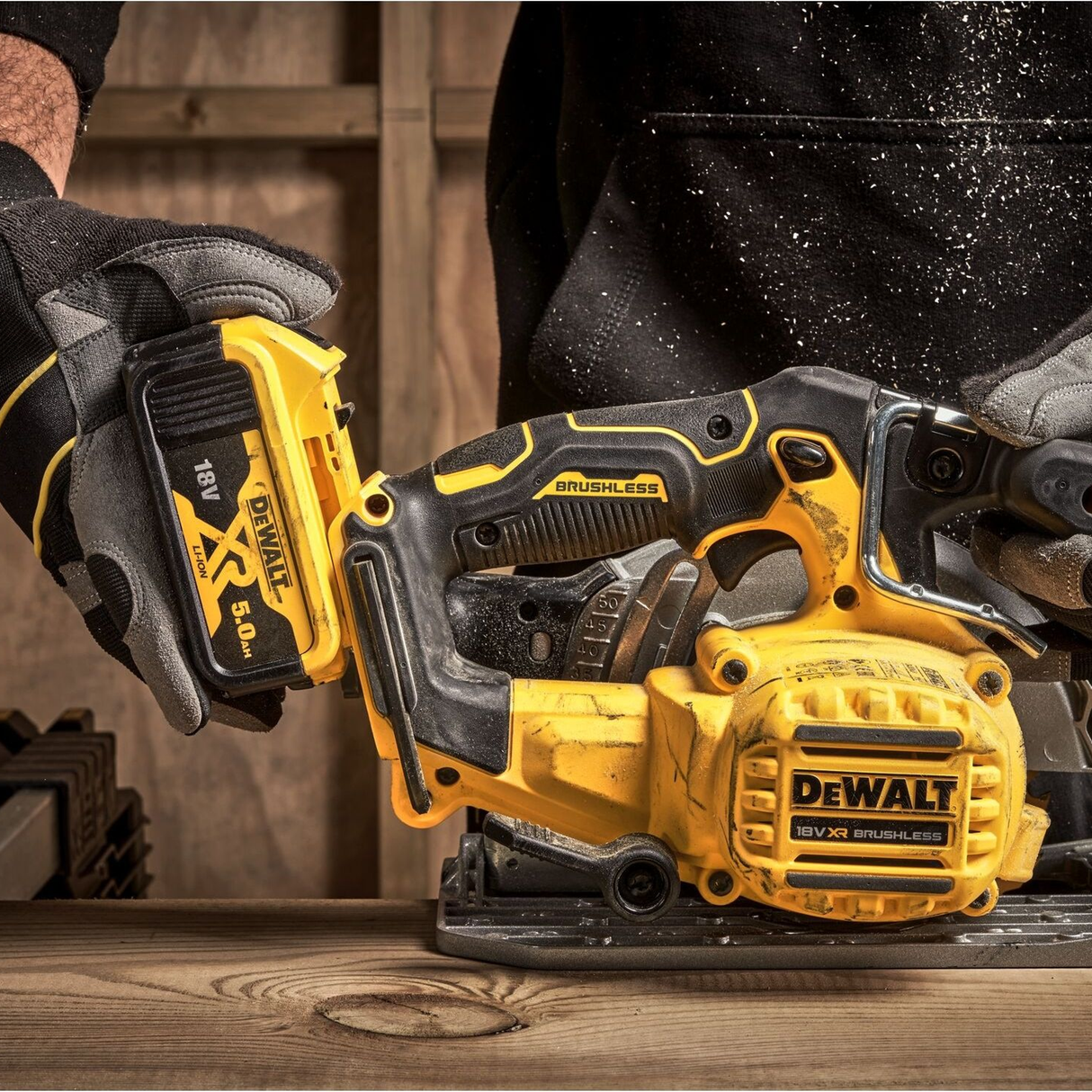 DCS565P2-QW - Circular Saw Dewalt DCS565P2-QW 18V 5Ah - Image 9