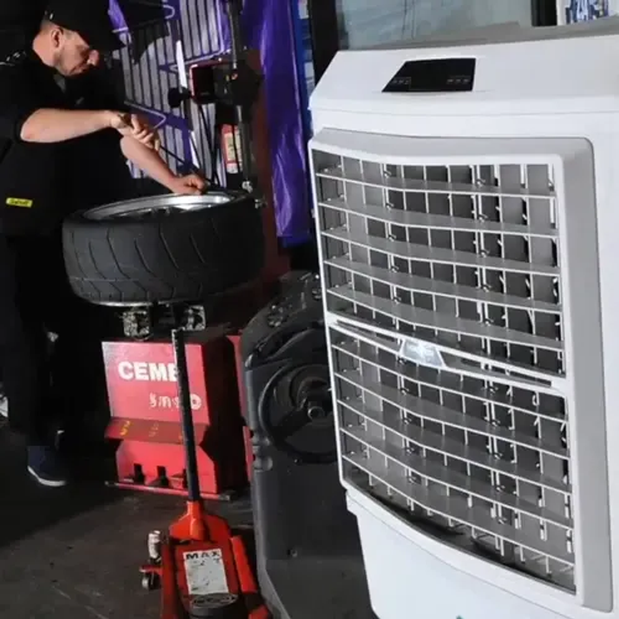 4140133 - Master BC 80 330W Evaporative Cooler - Image 8