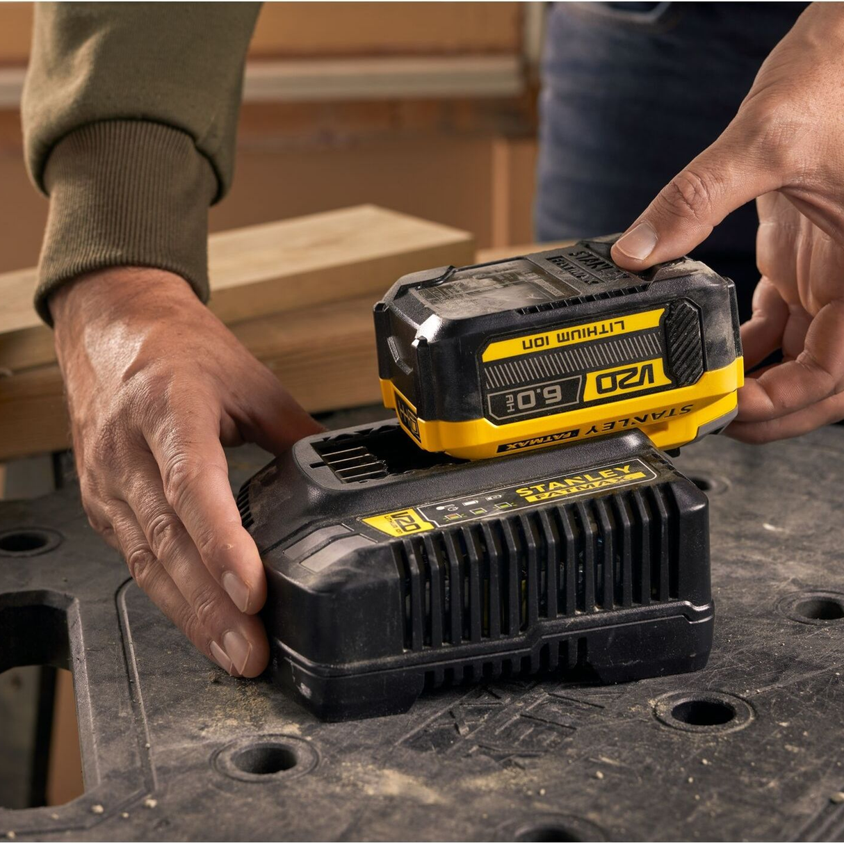 SFMCB206-XJ - Battery Stanley FatMax V20 18V 6Ah - Image 4