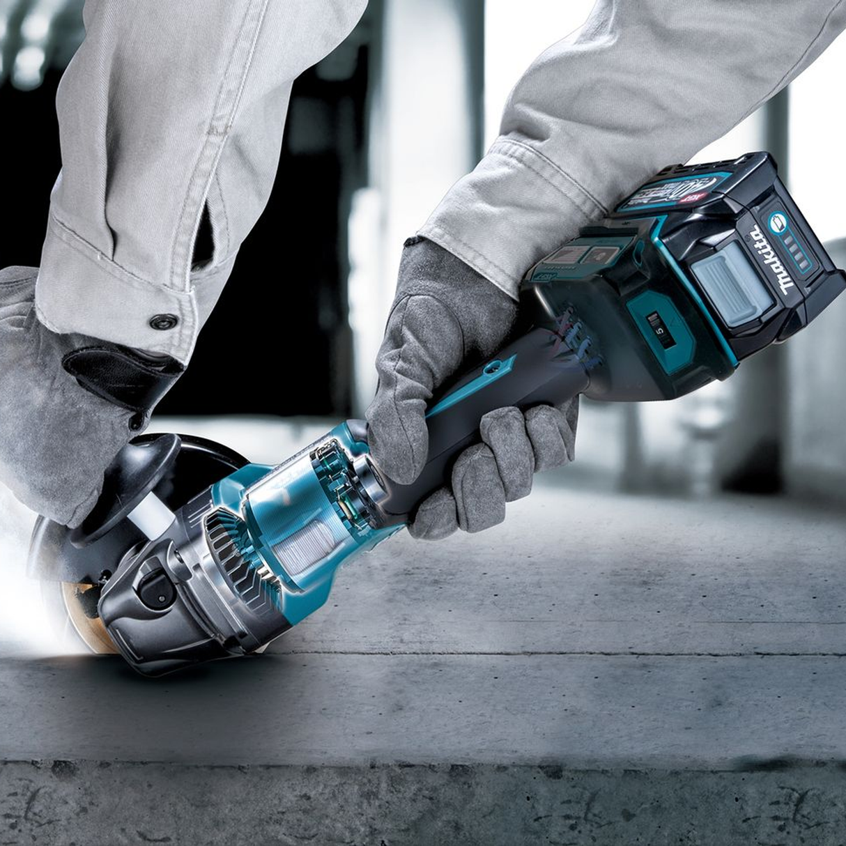 Smerigliatrice Makita GA023GU201 40V 4Ah