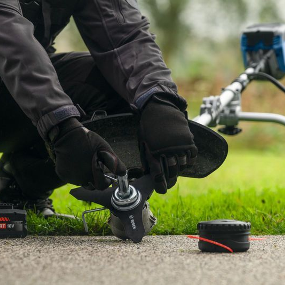 06008D1200 - Brush cutter Bosch Professional GFR18V-25BH 18V - Image 23