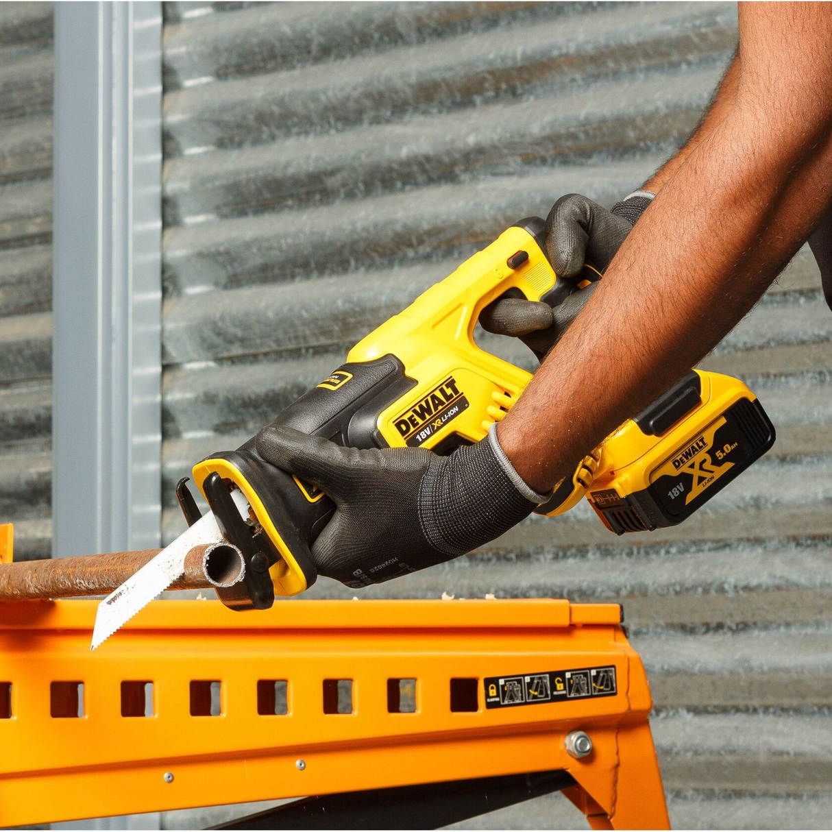 DCS367P2-QW - Reciprocating Saw Dewalt DCS367P2-QW 18V 5Ah BRUSHLESS - Image 7