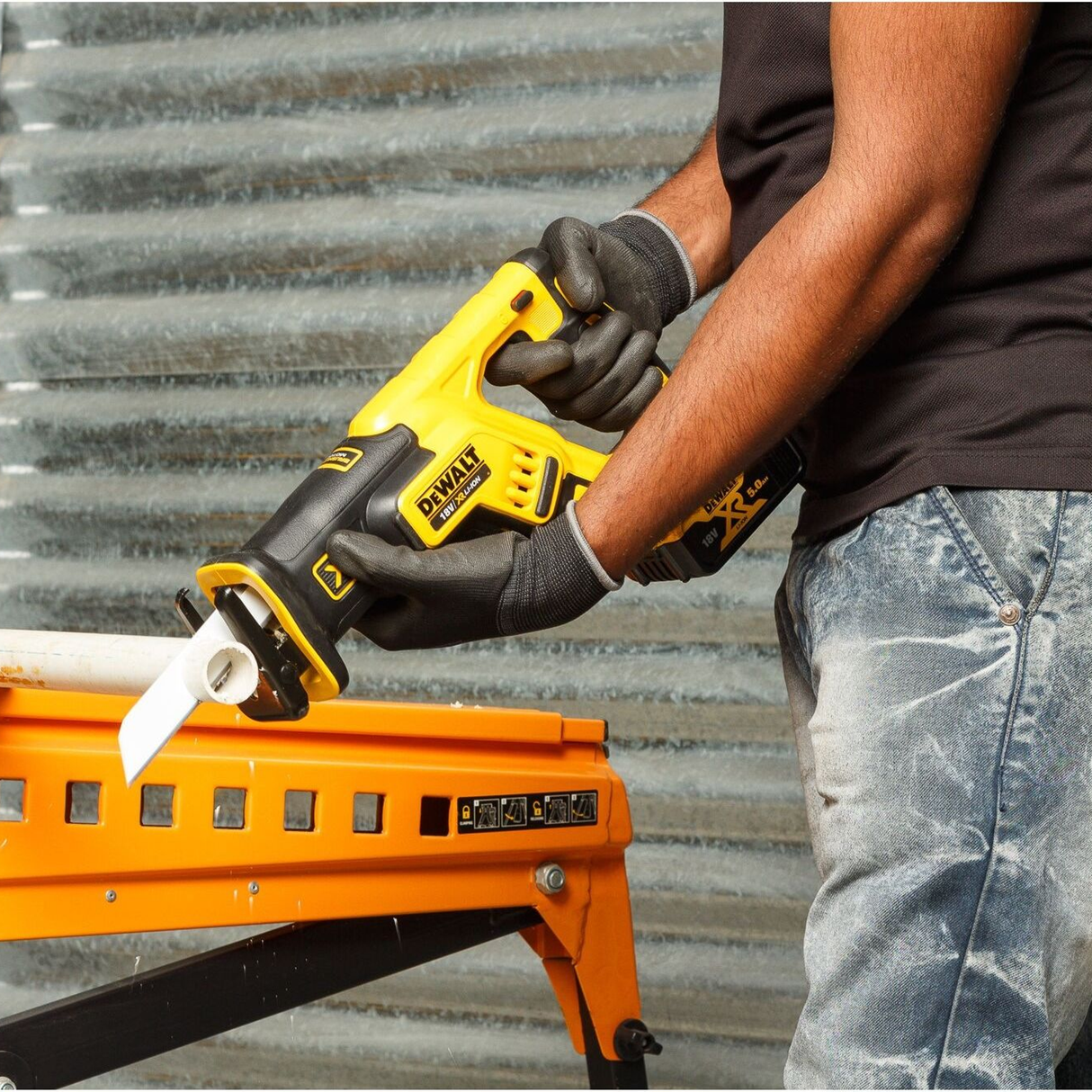 DCS367P2-QW - Reciprocating Saw Dewalt DCS367P2-QW 18V 5Ah BRUSHLESS - Image 8