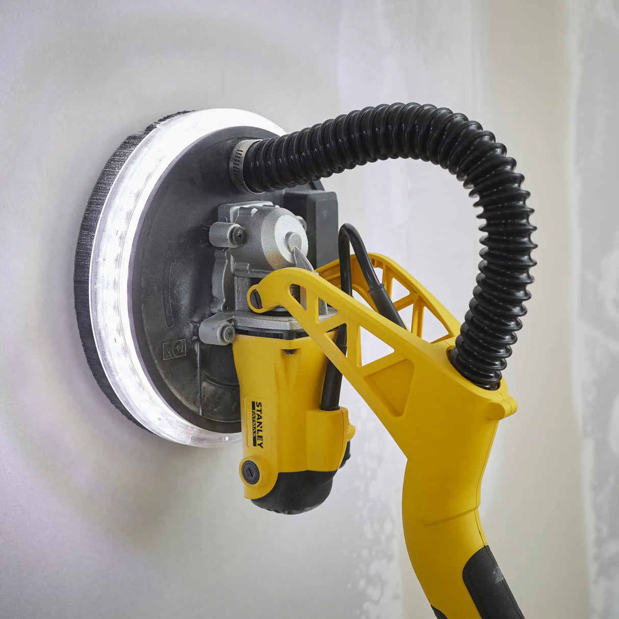 Levigatrice Estendibile Stanley SFMEE500S-QS 750W